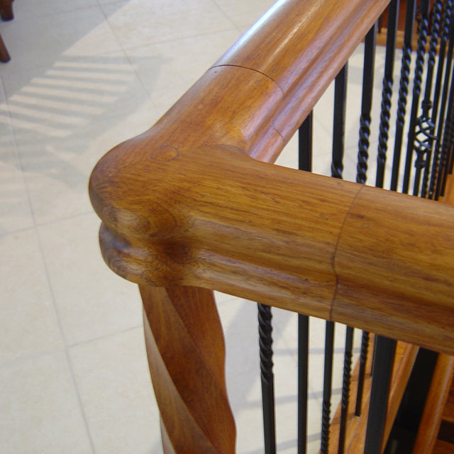 Heritage Handrail - 1/4 Turn with Post Cap (American Oak)