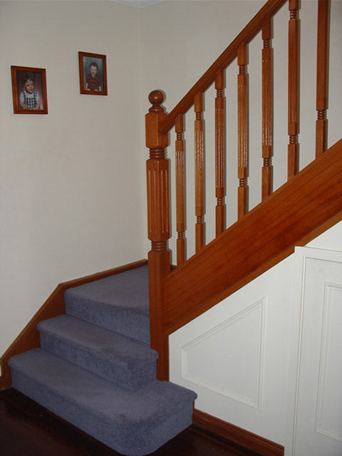 Fluted Std Stair Posts 1500x90sq (Pine)