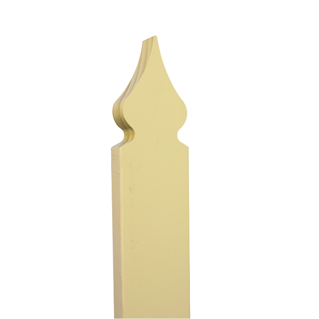 "Spade" Fence Picket in Pine - Various Lengths