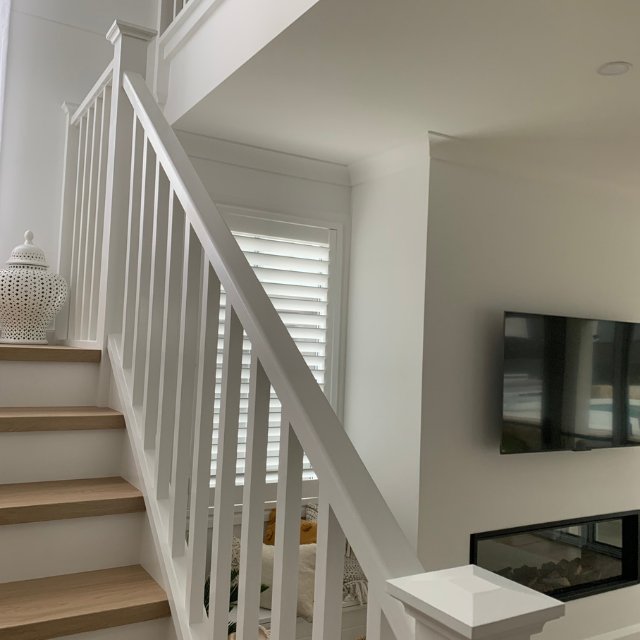 Budget Tops for 90sq Stair Posts (Pine)